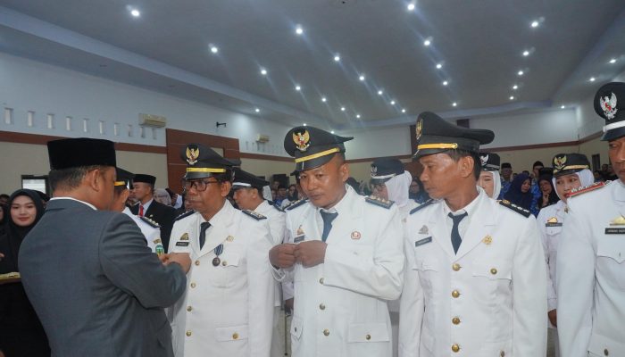 Pelantikan Pejabat Pemkab Luwu, Bupati Tekankan Profesionalisme ASN