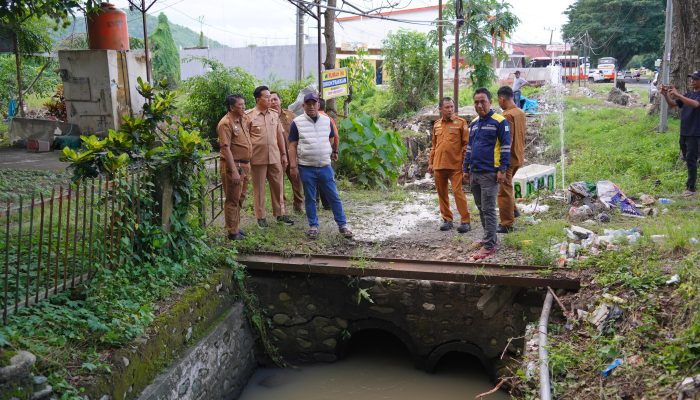 Bupati Luwu Turun Tangan Atasi Banjir Belopa, Drainase Jadi Sorotan Utama
