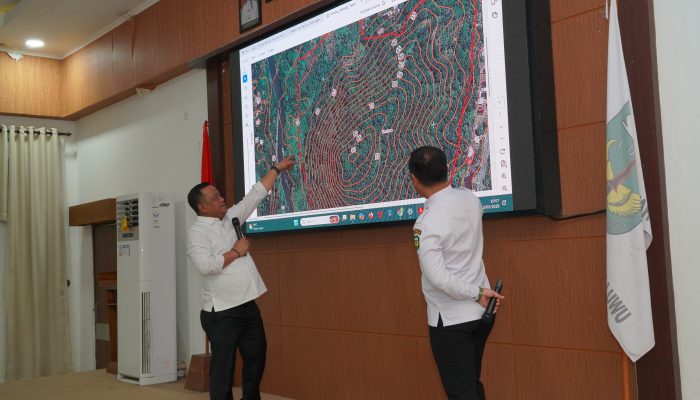 Pemkab Luwu Tegas Jaga Hutan Simoma, Lokasi Sekolah Nasional Bergeser