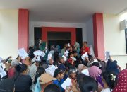 Ratusan Warga Padati Pasar Murah LPG 3 Kg di Walenrang, 560 Tabung Disiapkan