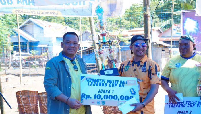Larandu Cup Bertahan 38 Tahun, Bupati Luwu Janjikan Lapangan Voli Permanen