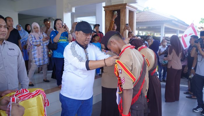 Bupati Luwu Titip Pesan Jaga Nama Daerah Saat Lepas Kontingen Jambore Nasional